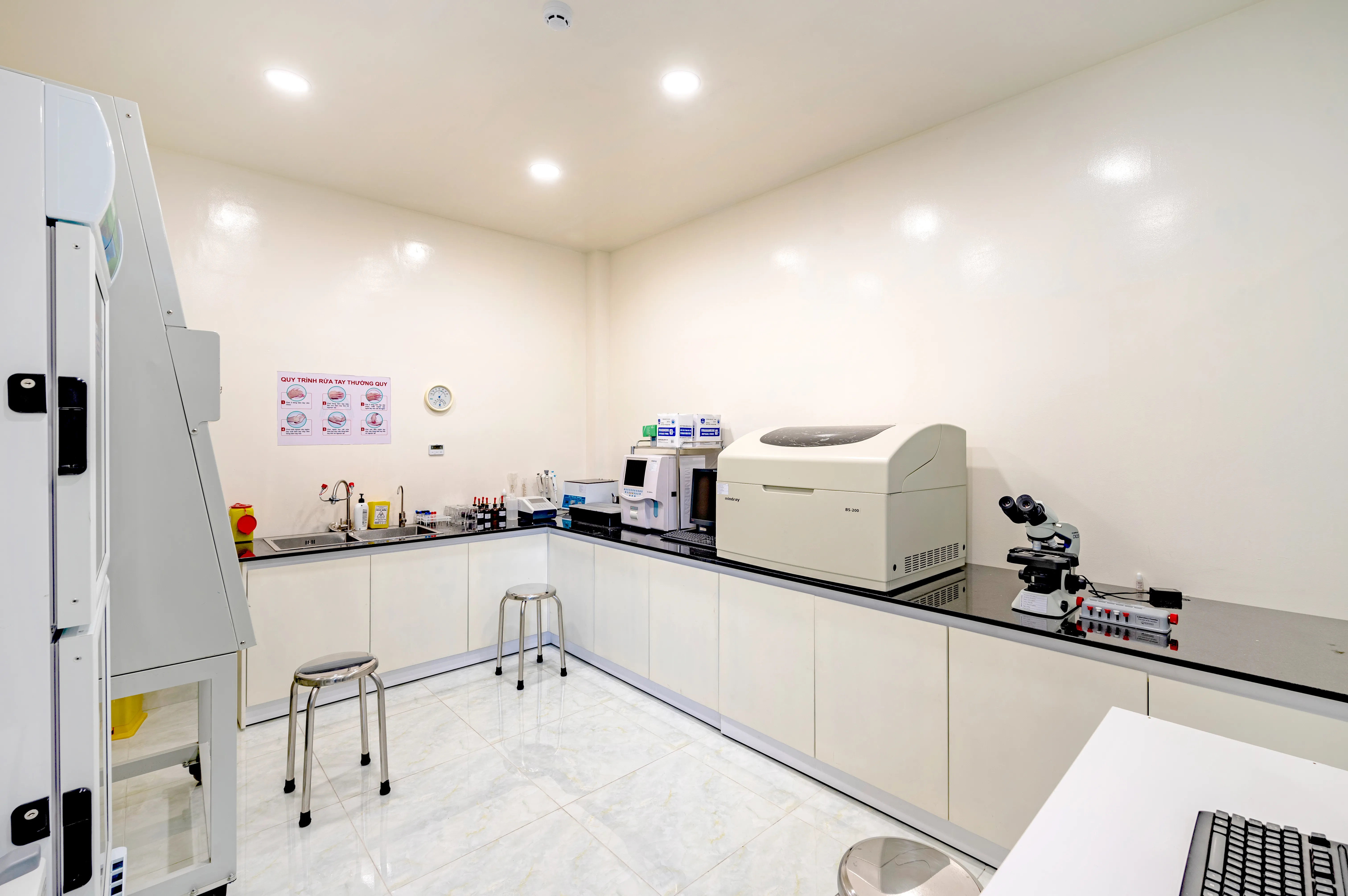 Thiết bị y tế